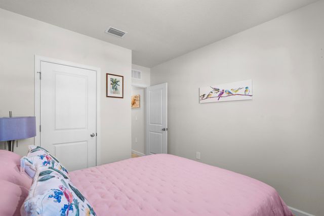 843 Persimmon Place, Fort Pierce, FL 34981