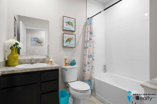 843 Persimmon Place, Fort Pierce, FL 34981