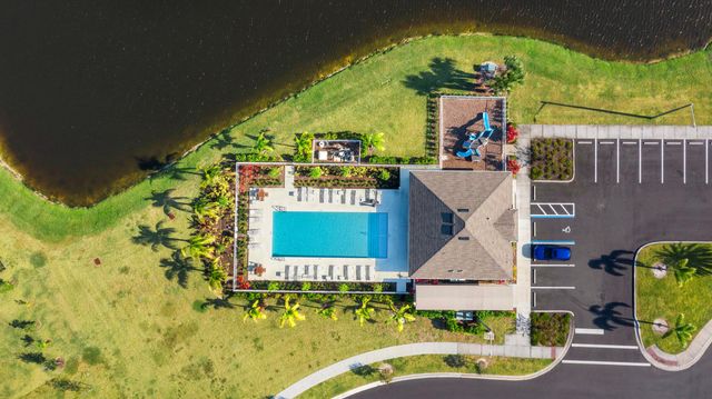 843 Persimmon Place, Fort Pierce, FL 34981