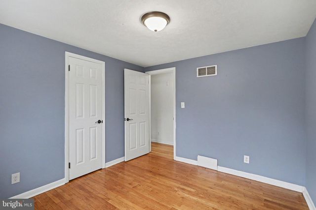 31 LISBURN AVE, Shrewsbury, PA 17361