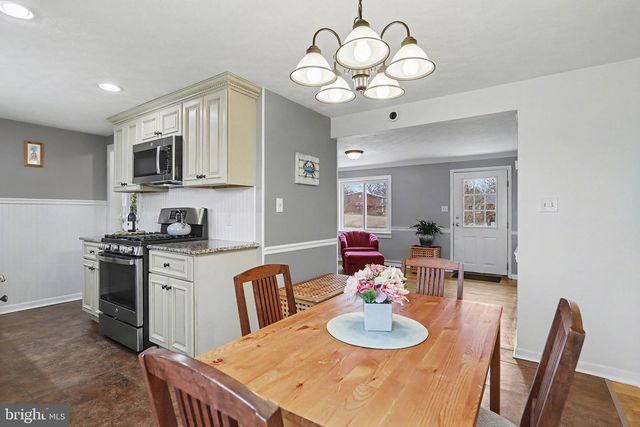 31 LISBURN AVE, Shrewsbury, PA 17361