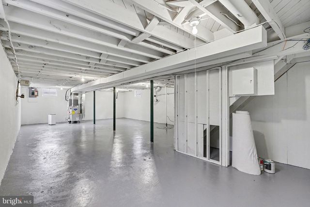 31 LISBURN AVE, Shrewsbury, PA 17361