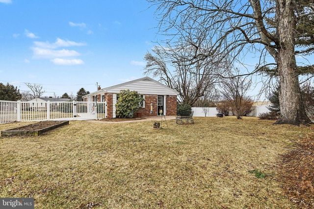 31 LISBURN AVE, Shrewsbury, PA 17361