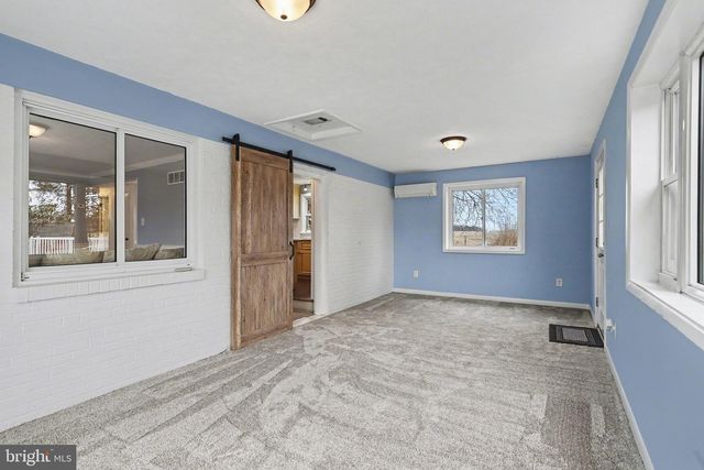 31 LISBURN AVE, Shrewsbury, PA 17361