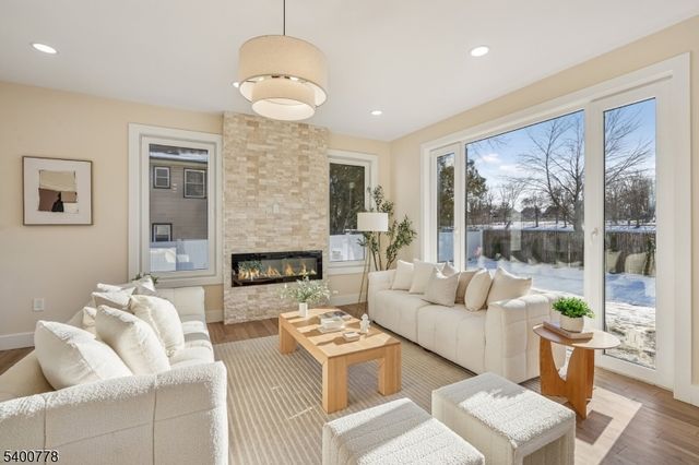 207 N SCOTCH PLAINS AVE, Westfield Town, NJ 07090