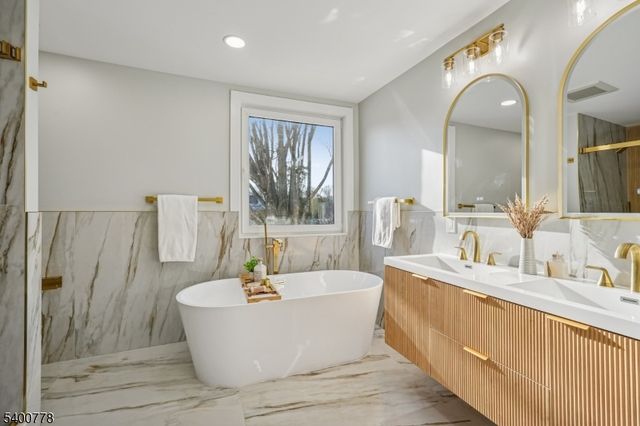 207 N SCOTCH PLAINS AVE, Westfield Town, NJ 07090