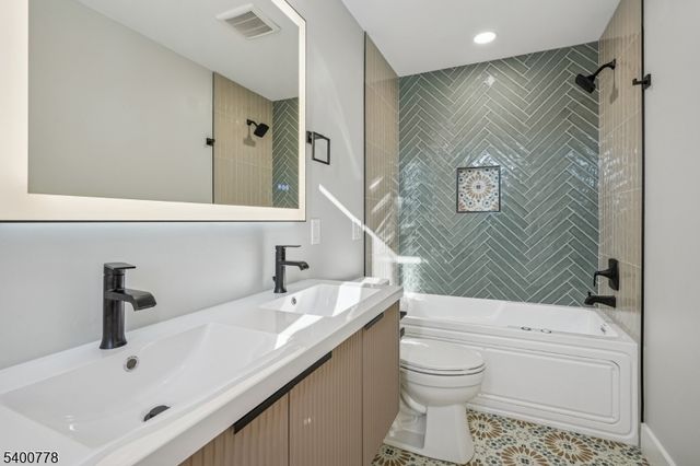 207 N SCOTCH PLAINS AVE, Westfield Town, NJ 07090