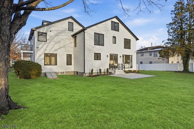 207 N SCOTCH PLAINS AVE, Westfield Town, NJ 07090