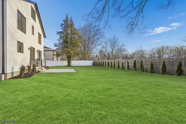 207 N SCOTCH PLAINS AVE, Westfield Town, NJ 07090