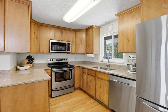 441 S 925 E, Kaysville, UT 84037