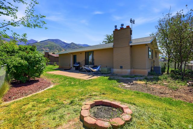 441 S 925 E, Kaysville, UT 84037