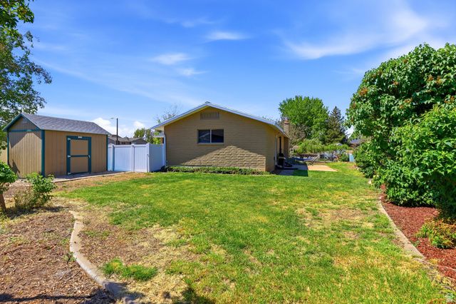 441 S 925 E, Kaysville, UT 84037
