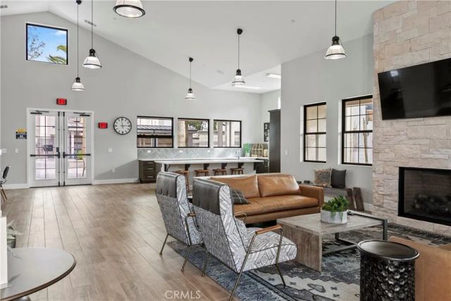 925 Madonna Road 101, San Luis Obispo, CA 93405