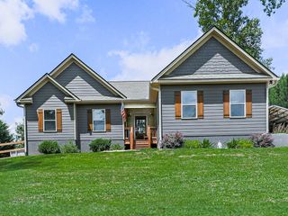 119 Meadow Circle, Ellijay, GA 30540