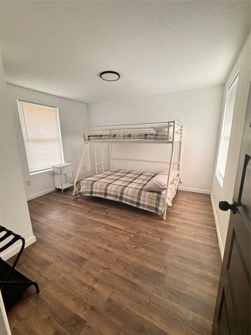 2005 May Street, Fort Worth, TX 76110
