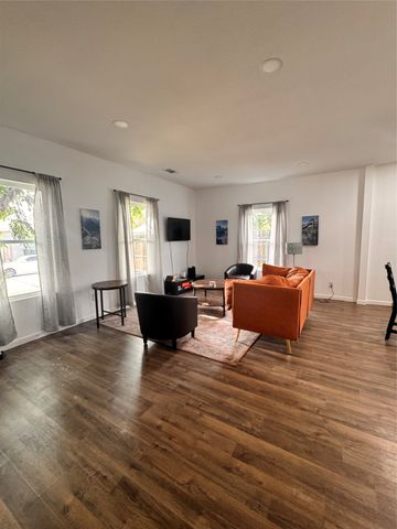 2005 May Street, Fort Worth, TX 76110