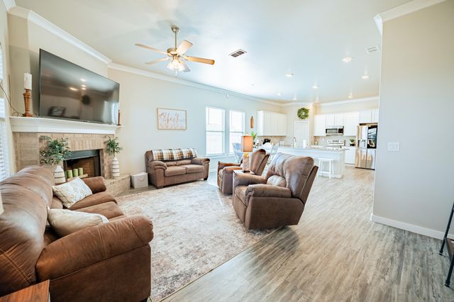 13717 Avenue Q, Lubbock, TX 79423