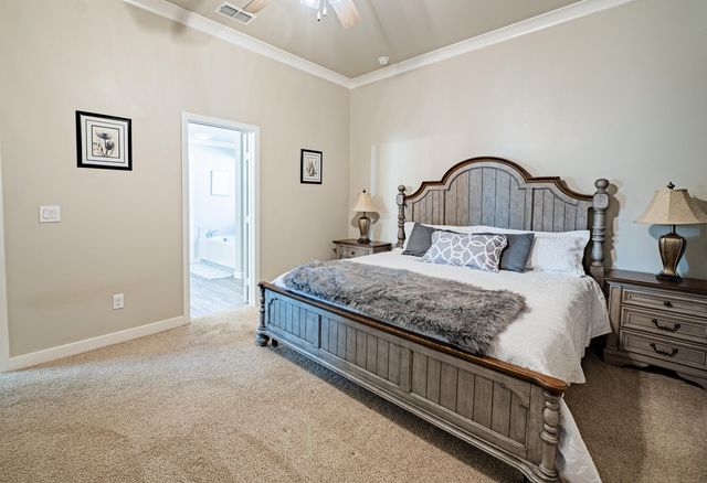 13717 Avenue Q, Lubbock, TX 79423