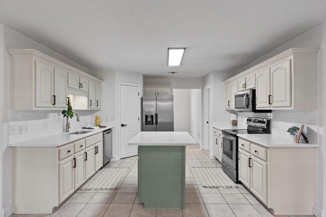 515 Vulpes Sanctuary Loop, Crestview, FL 32536