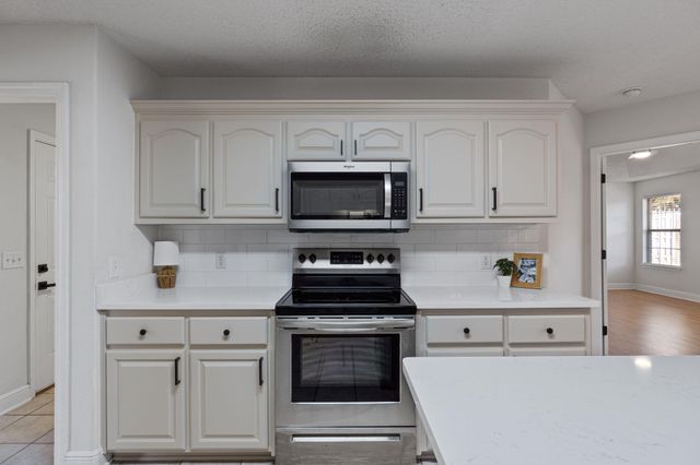 515 Vulpes Sanctuary Loop, Crestview, FL 32536