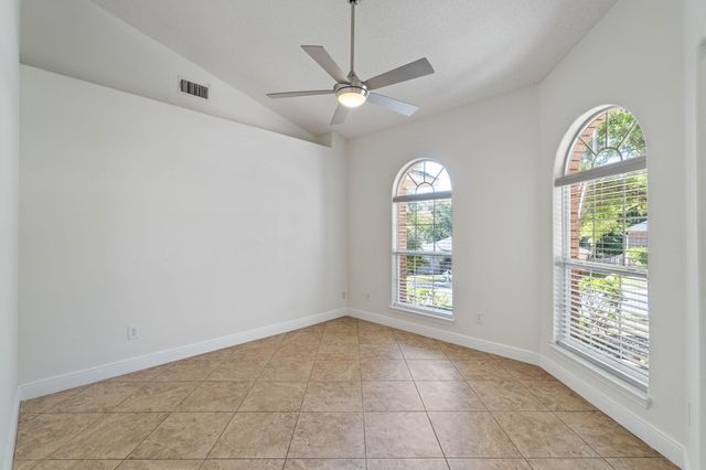 515 Vulpes Sanctuary Loop, Crestview, FL 32536