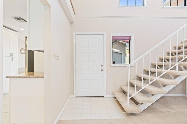 8230 AMBROSE COVE WAY, Orlando, FL 32819