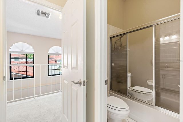 8230 AMBROSE COVE WAY, Orlando, FL 32819