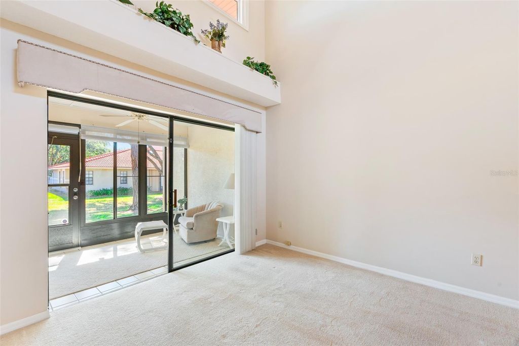 Image 35 of property listing at 8230 AMBROSE COVE WAY, Orlando, FL 32819