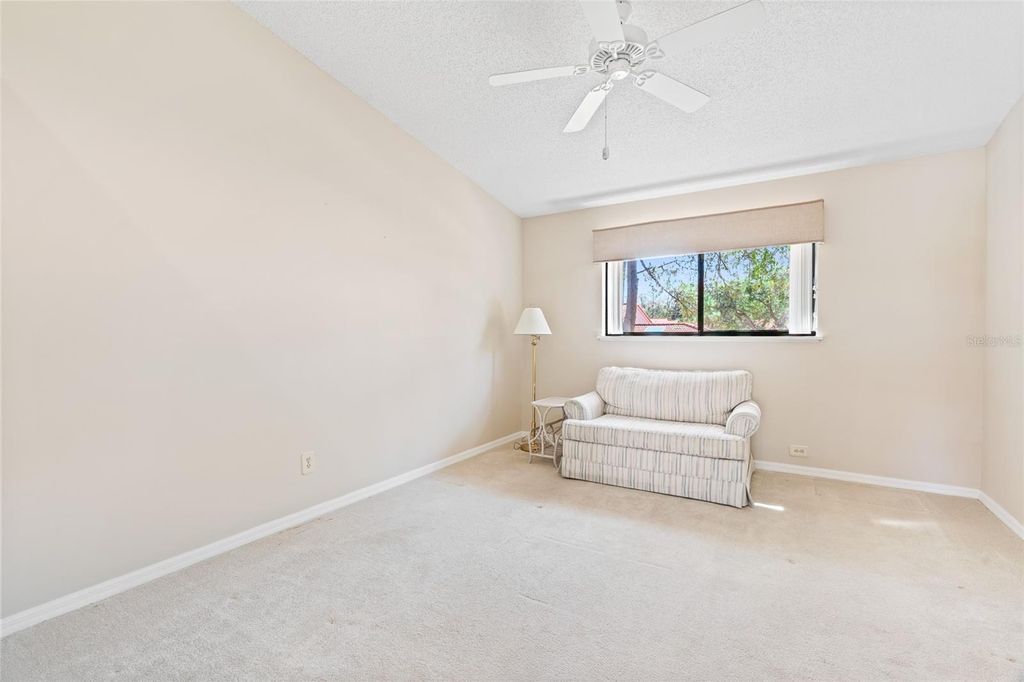 Image 54 of property listing at 8230 AMBROSE COVE WAY, Orlando, FL 32819