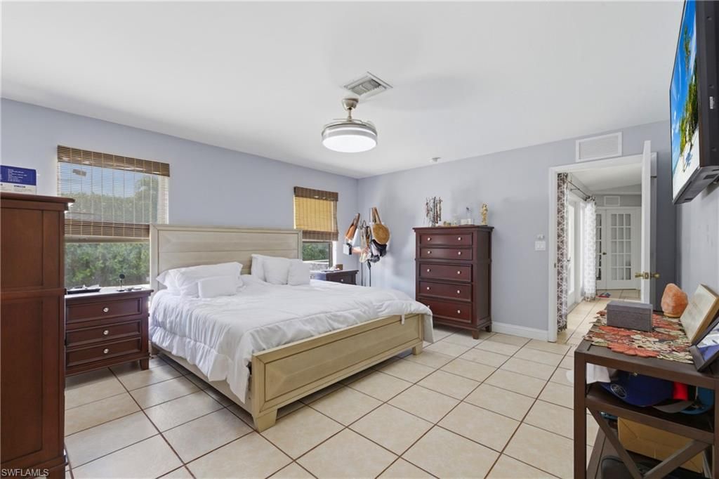 Image 15 of property listing at 2612 Ceitus PKWY, Cape Coral, FL 33991