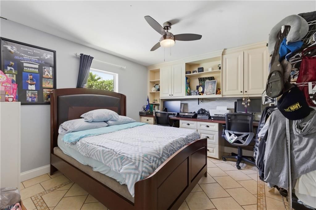 Image 20 of property listing at 2612 Ceitus PKWY, Cape Coral, FL 33991