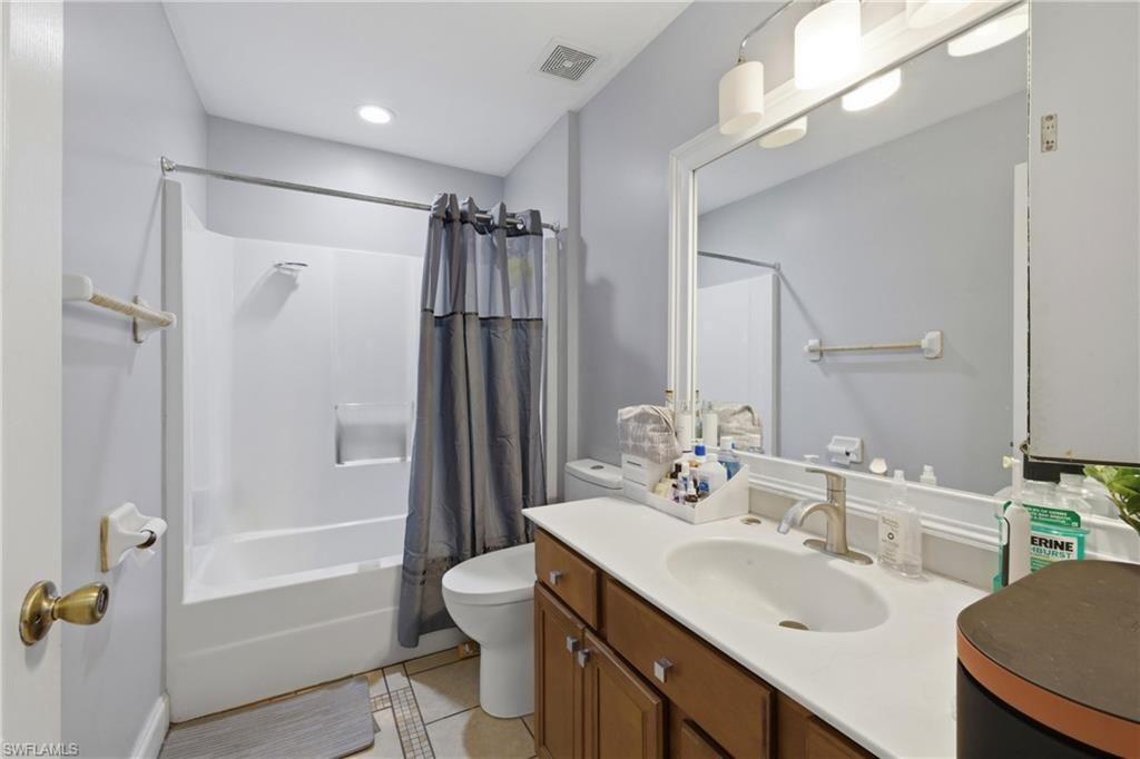 Image 22 of property listing at 2612 Ceitus PKWY, Cape Coral, FL 33991