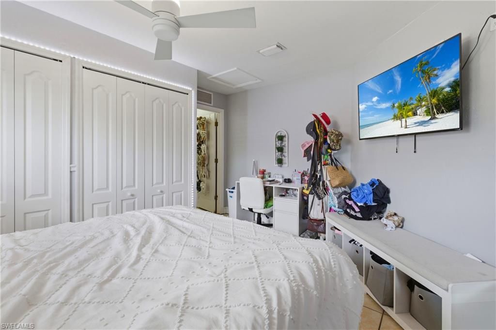 Image 24 of property listing at 2612 Ceitus PKWY, Cape Coral, FL 33991