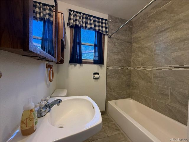 507 Berkeley Ave Ave, Alamosa, CO 81101