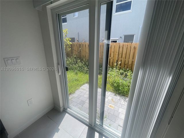 1111 SE 2nd St 1111, Florida City, FL 33034