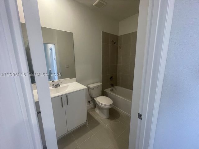 1111 SE 2nd St 1111, Florida City, FL 33034