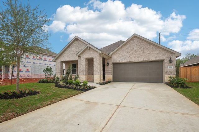 5126 Harvest Season Drive, Pearland, TX 77584