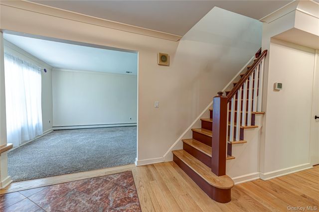 600 Scraggy Hill Road, Port Jefferson, NY 11777