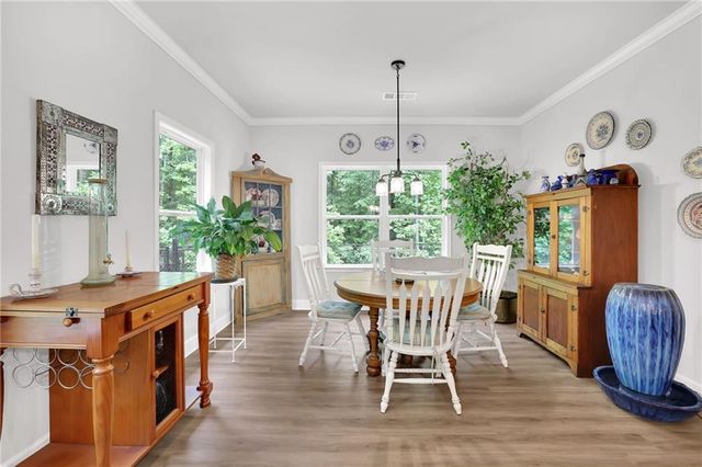 125 Hawthorn Lane, Covington, GA 30014