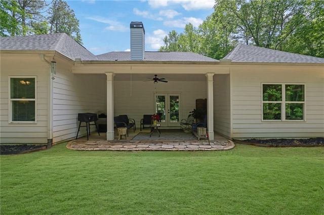 125 Hawthorn Lane, Covington, GA 30014
