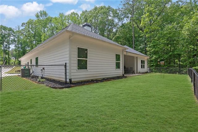 125 Hawthorn Lane, Covington, GA 30014