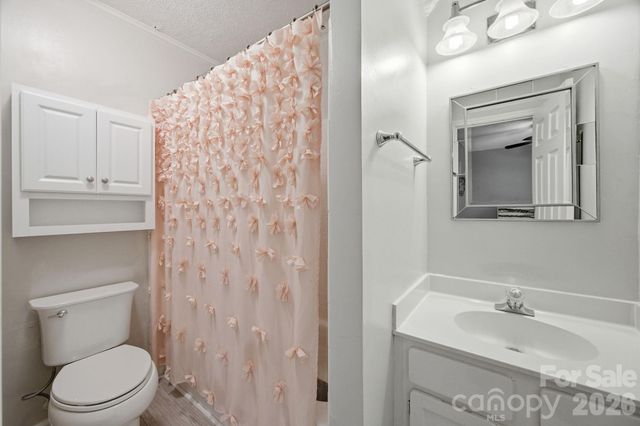 11002 Carmel Crossing Road, Charlotte, NC 28226