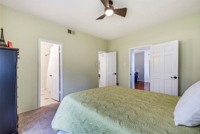 2835 Keller Springs Road 101, Carrollton, TX 75006