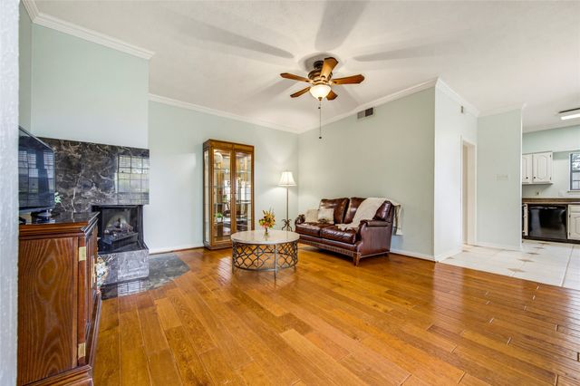 2835 Keller Springs Road 101, Carrollton, TX 75006