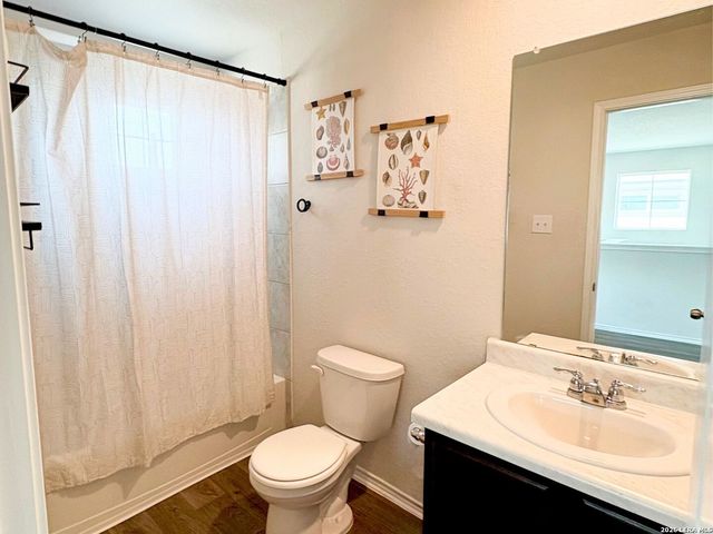14818 Fronted Goose, San Antonio, TX 78253