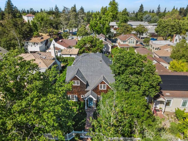 1427 Byron Street, Palo Alto, CA 94301