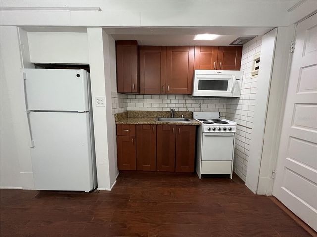 510 E JACKSON ST 5, Orlando, FL 32801