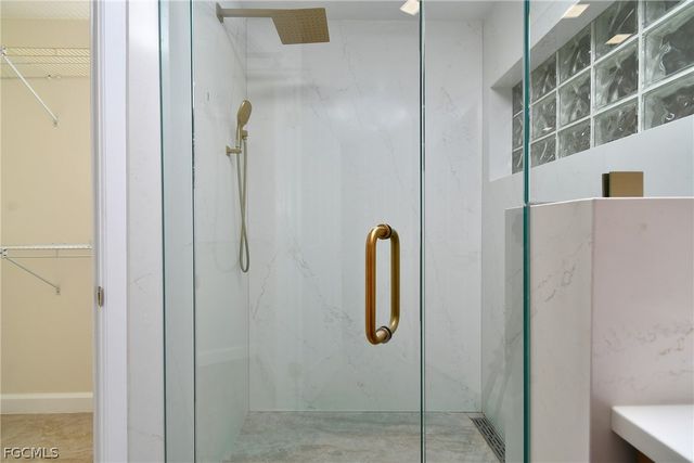 1118 NW 17th ST, Cape Coral, FL 33993