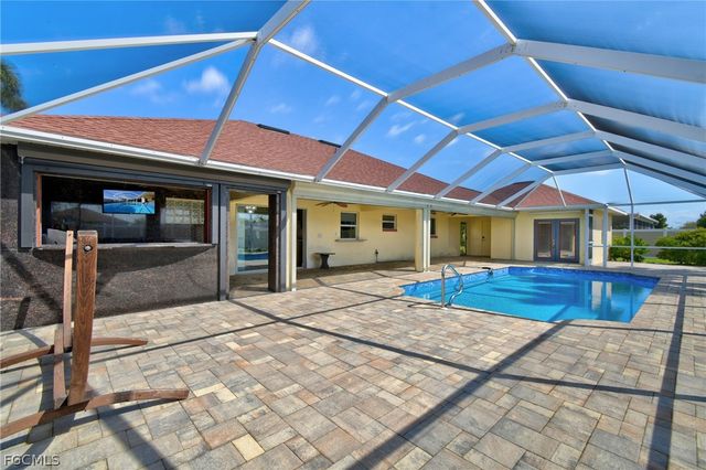 1118 NW 17th ST, Cape Coral, FL 33993