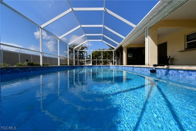 1118 NW 17th ST, Cape Coral, FL 33993